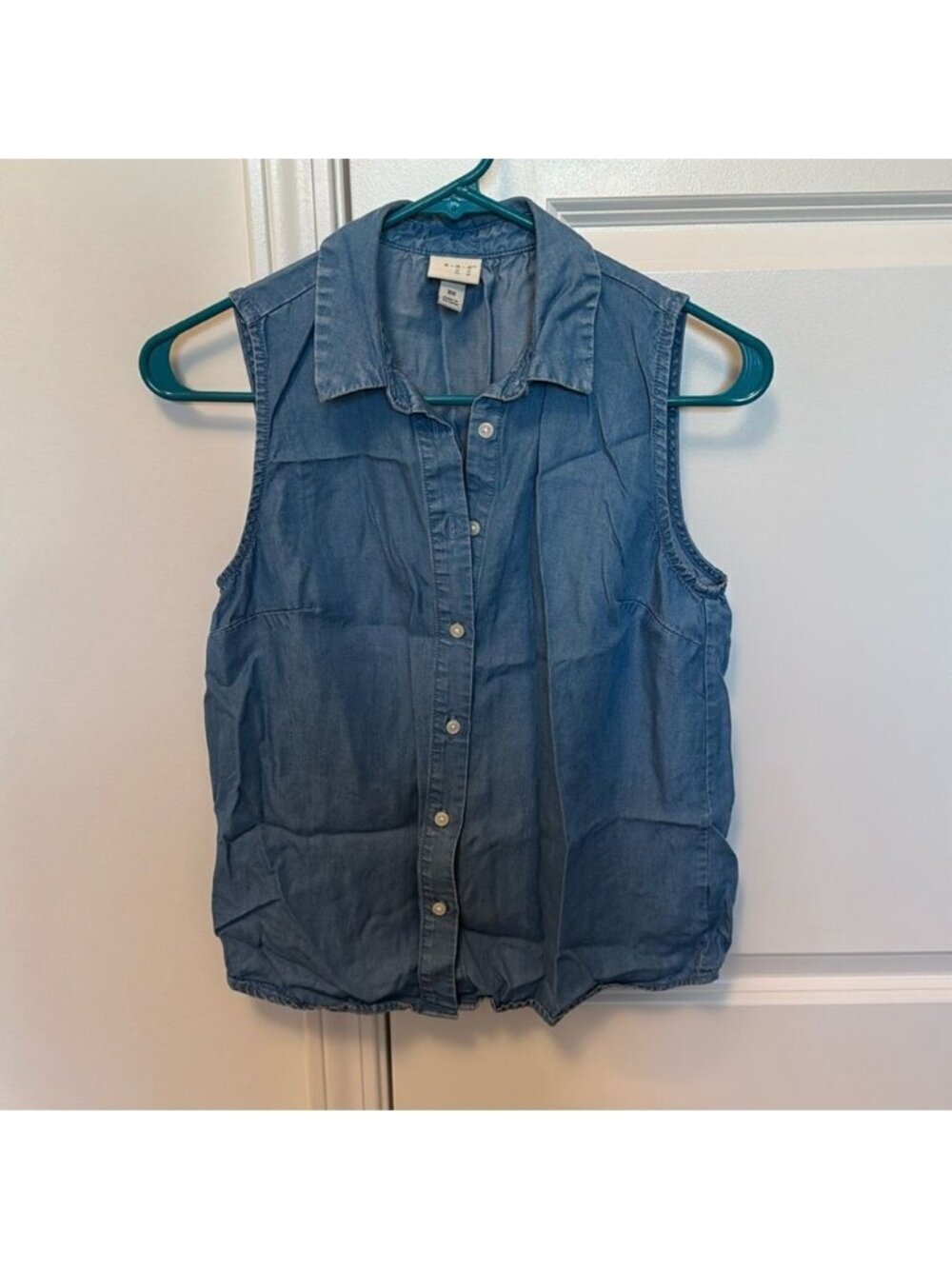 Blue Sleeveless Top
